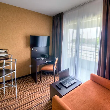 Zenitude Hôtel-résidences Le Parc De L'escale Hotel Toulouse
