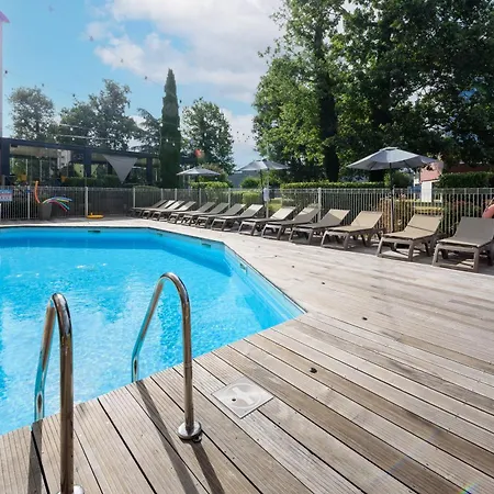 Clarion Le Parc De L'escale 4*